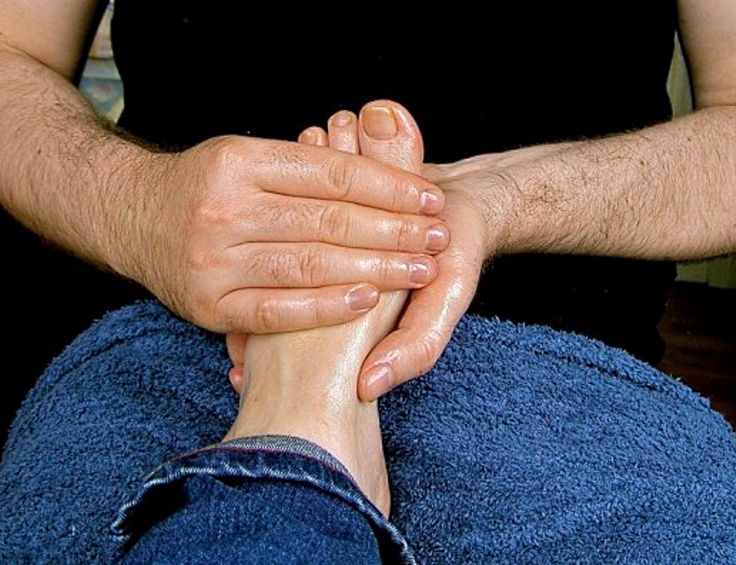 Foot massage relieves aches and pain in runner's and walker's feet
